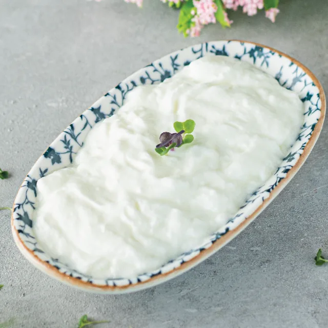 Pan-cooked yoghurt