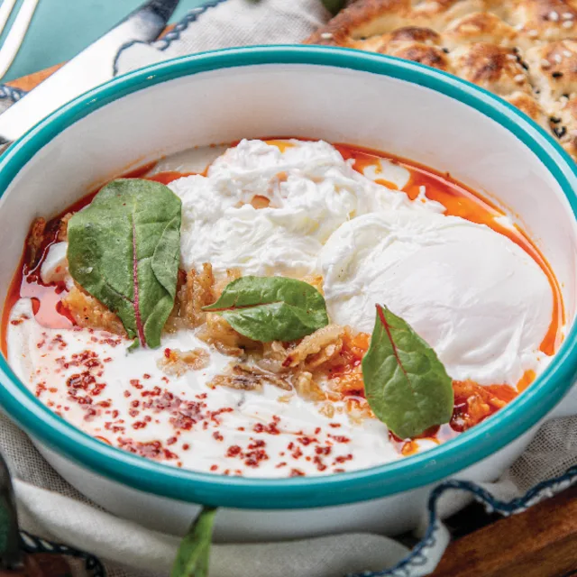 Turkish Eggs in Yoghurt (Cilbir)